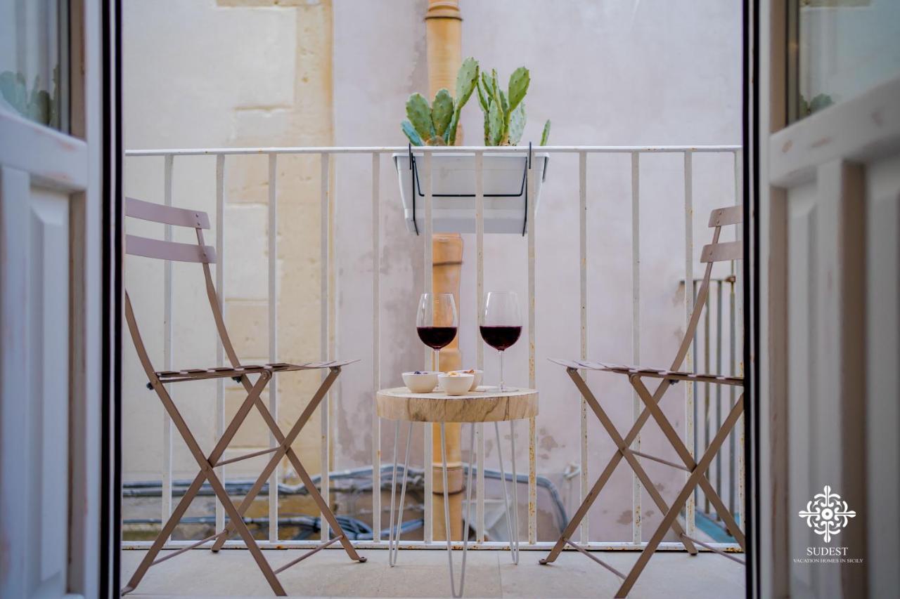 Casa Tal - Exclusive Home In Ortigia シラクーサ エクステリア 写真