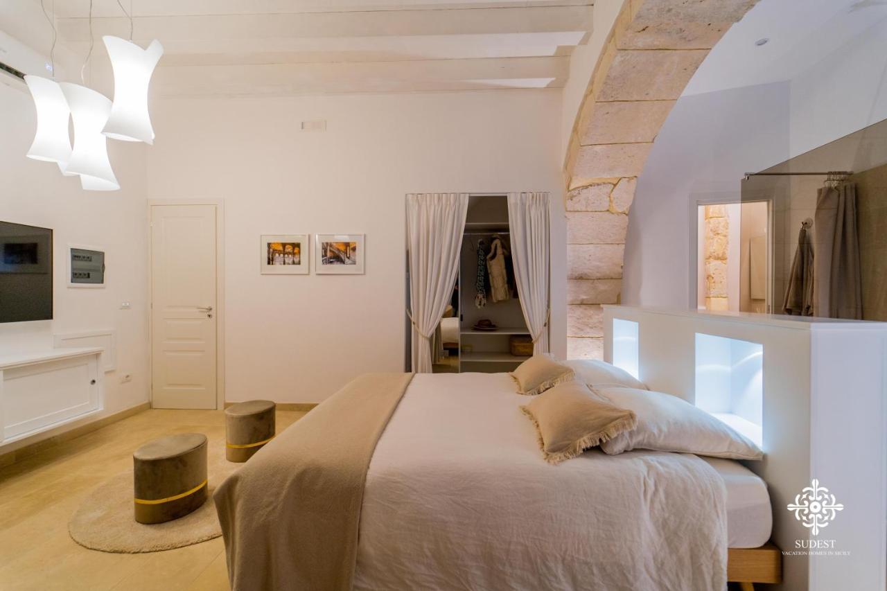 Casa Tal - Exclusive Home In Ortigia シラクーサ エクステリア 写真