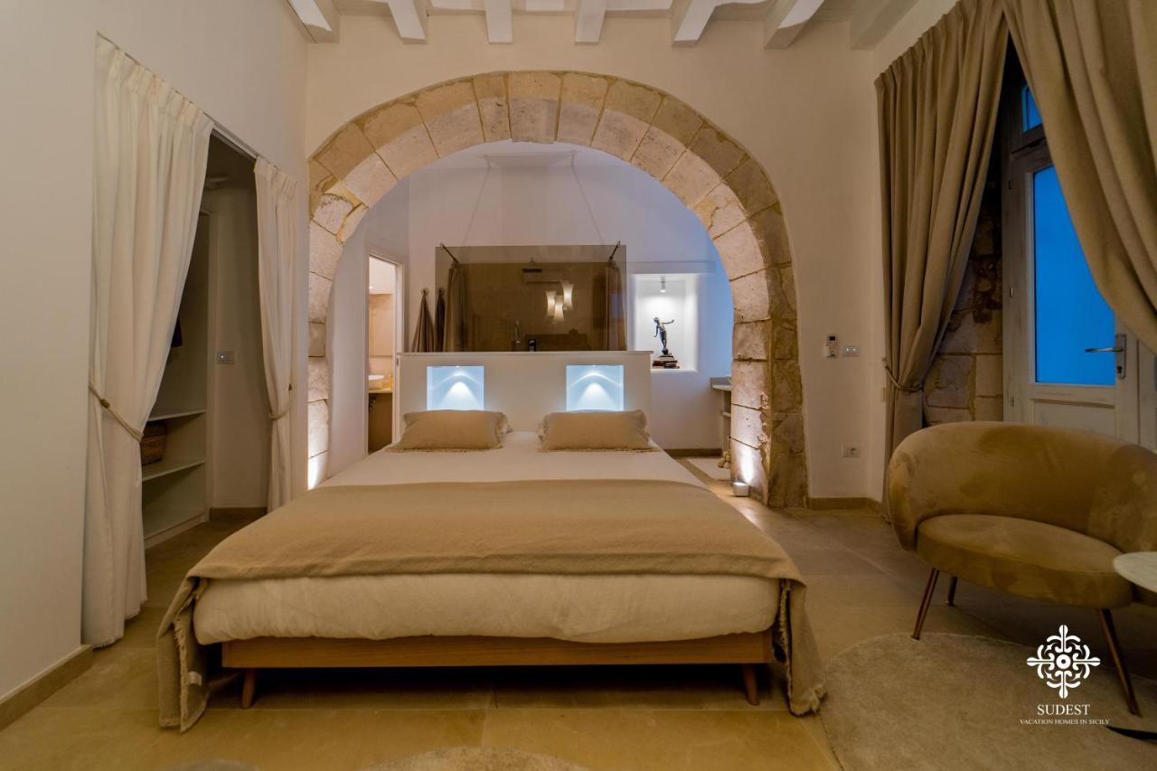 Casa Tal - Exclusive Home In Ortigia シラクーサ エクステリア 写真