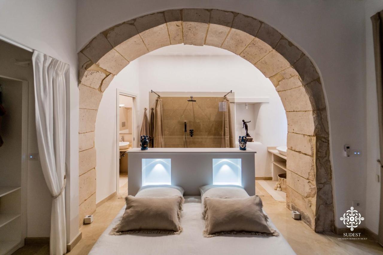 Casa Tal - Exclusive Home In Ortigia シラクーサ エクステリア 写真